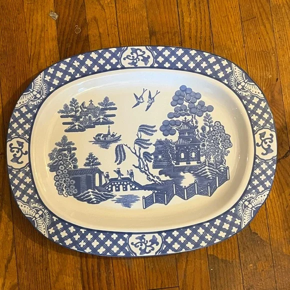 Two’s Company Porcelain Serving Platter, with the Classic Blue Willow Design - Picture 9 of 17